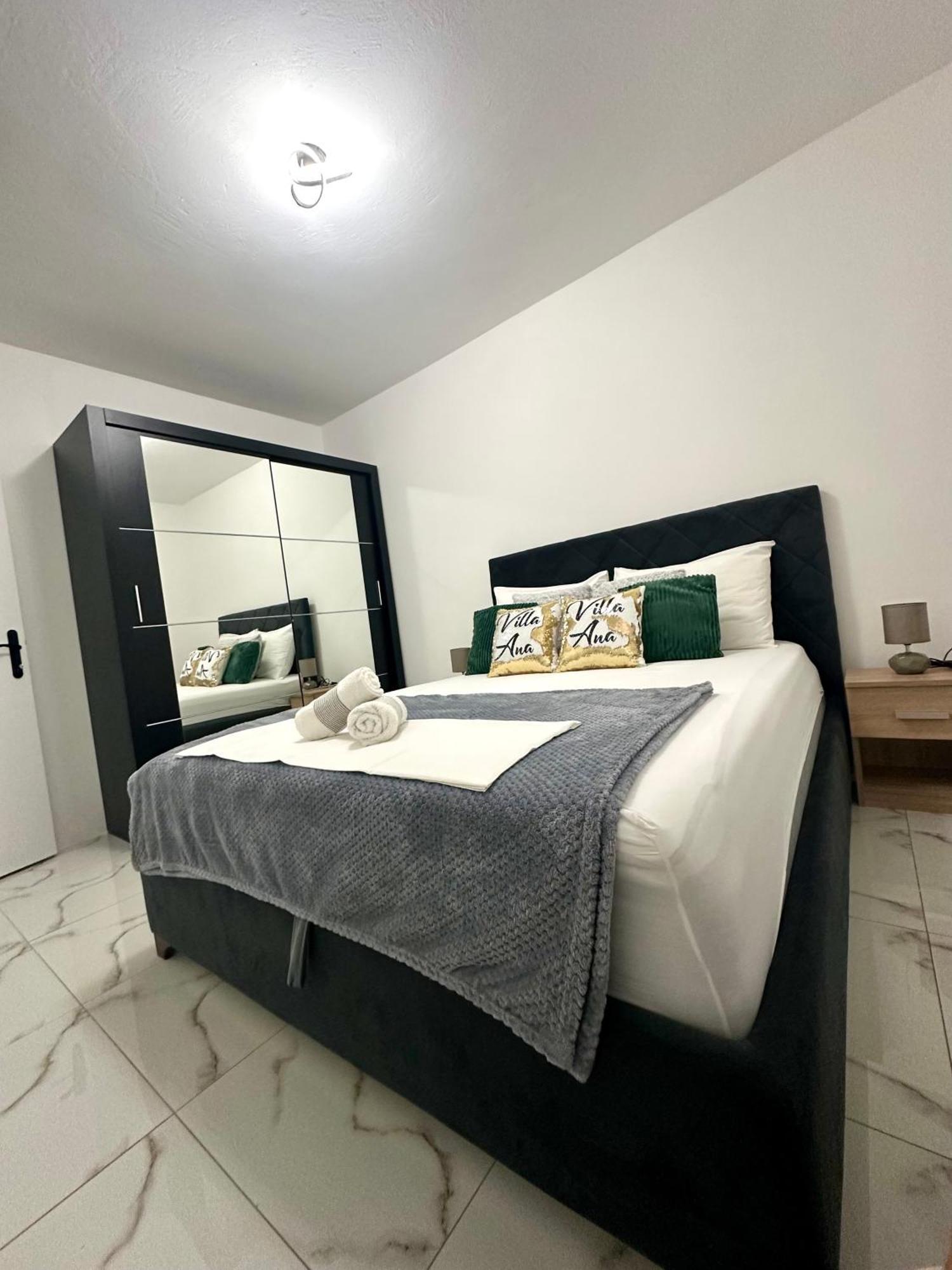 Villa Ana Kaštel Sućurac Extérieur photo