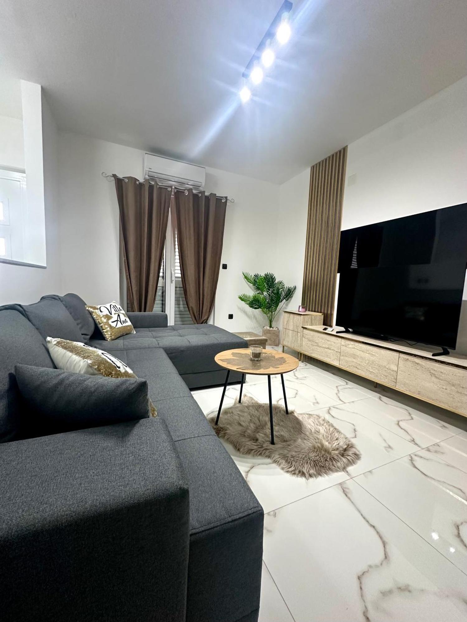Villa Ana Kaštel Sućurac Extérieur photo